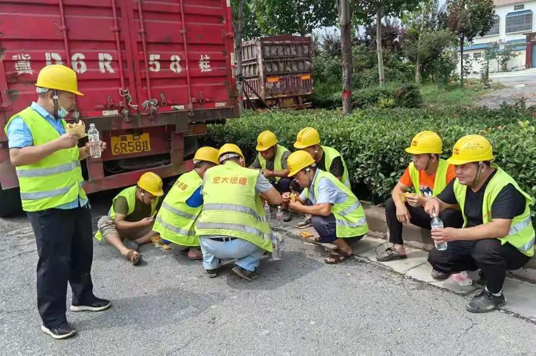 風(fēng)雨同舟｜搶險(xiǎn)救援衛(wèi)河決堤口，踐行宏大使命擔(dān)當(dāng)！